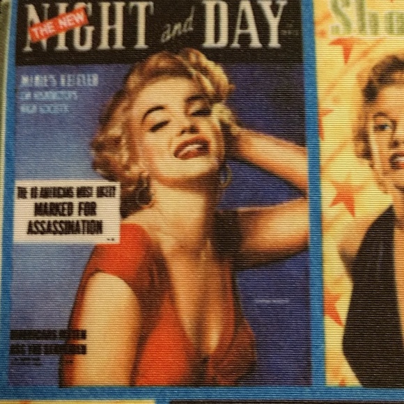 Marilyn Monroe Purse - Picture 7 of 7